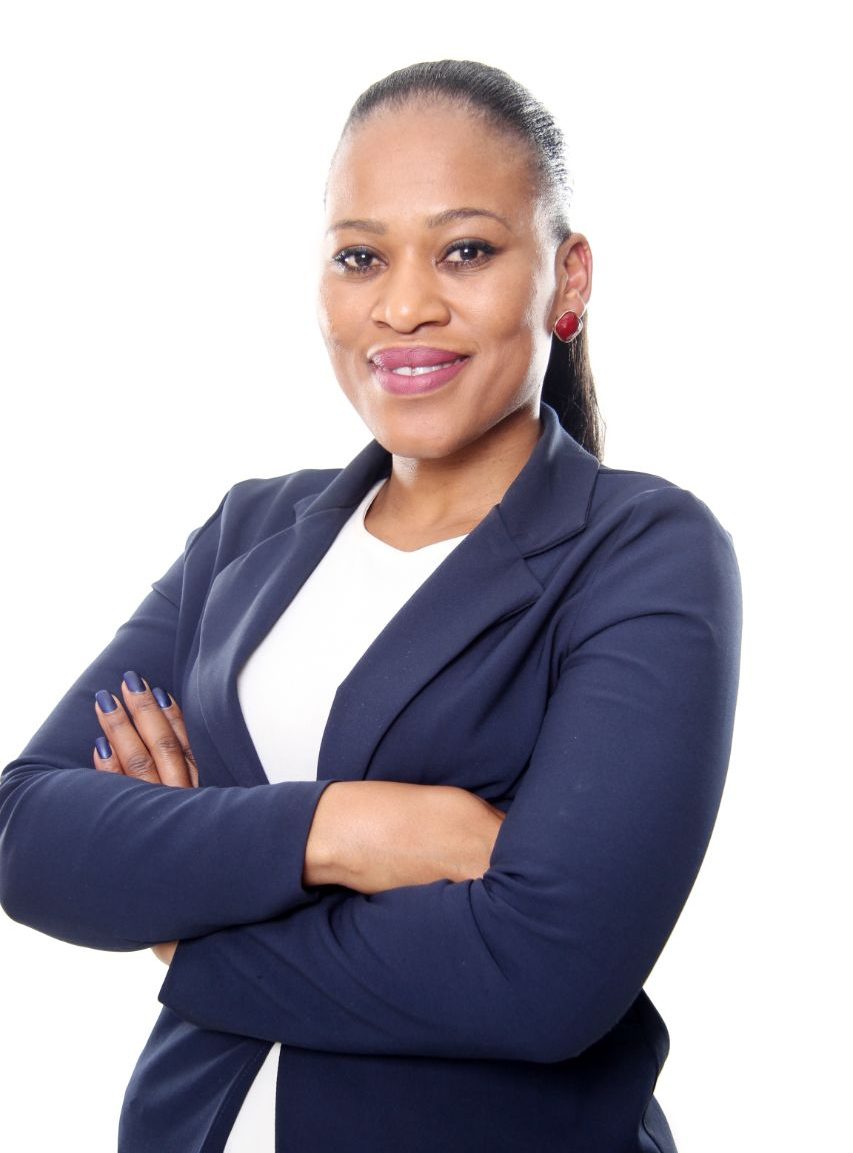 sr-phumzile-mlangeni_9511